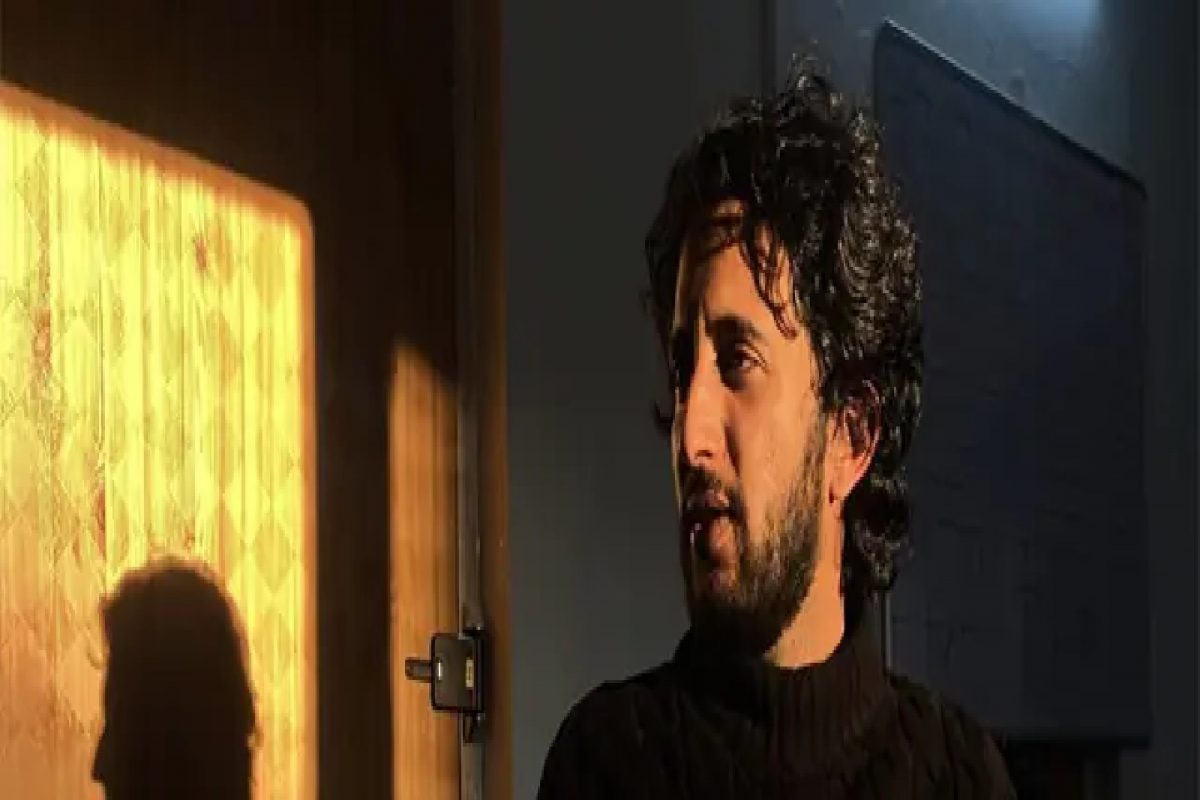 काश्मीरमध्ये ऑनलाईन मॅगझिनच्या संपादकाला अटक, पोलिसांकडून गंभीर आरोप