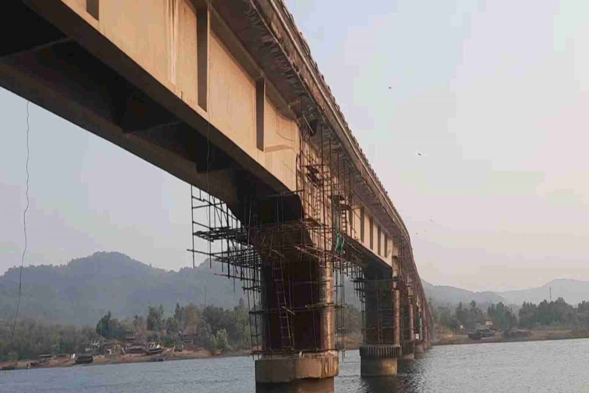 सावित्री नदीवरील पुलाच्या दुरुस्तीसाठी 12 कोटी खर्च, तरीही मोजतोय शेवटचा घटका