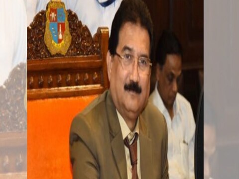  यशवंत जाधव यांच्या एकूण संपत्तींची संख्या आता 53  झाली आहे. यात कैसर बिल्डींगचा समावेश आहे. 