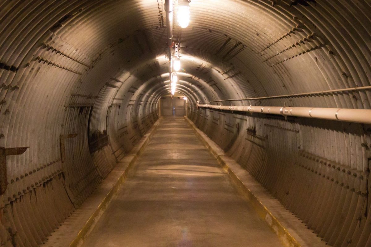 Bomb Shelters | बॉम्ब शेल्टर म्हणजे काय? रशिया आणि युक्रेन संघर्षात याची का होतेय चर्चा?