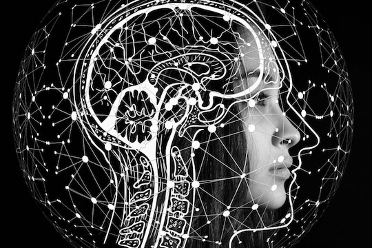 Brain health care : मेंदूसाठी घातक आहेत या 5 गोष्टी; आजपासूनच आहारात न घेतलेले बरे