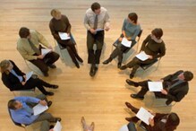 Campus Placement मध्ये आता तुम्हालाच मिळेल जॉब; असं Crack करा Group Discussion Campus Placement मध्ये आता तुम्हालाच मिळेल जॉब; असं Crack करा Group Discussion