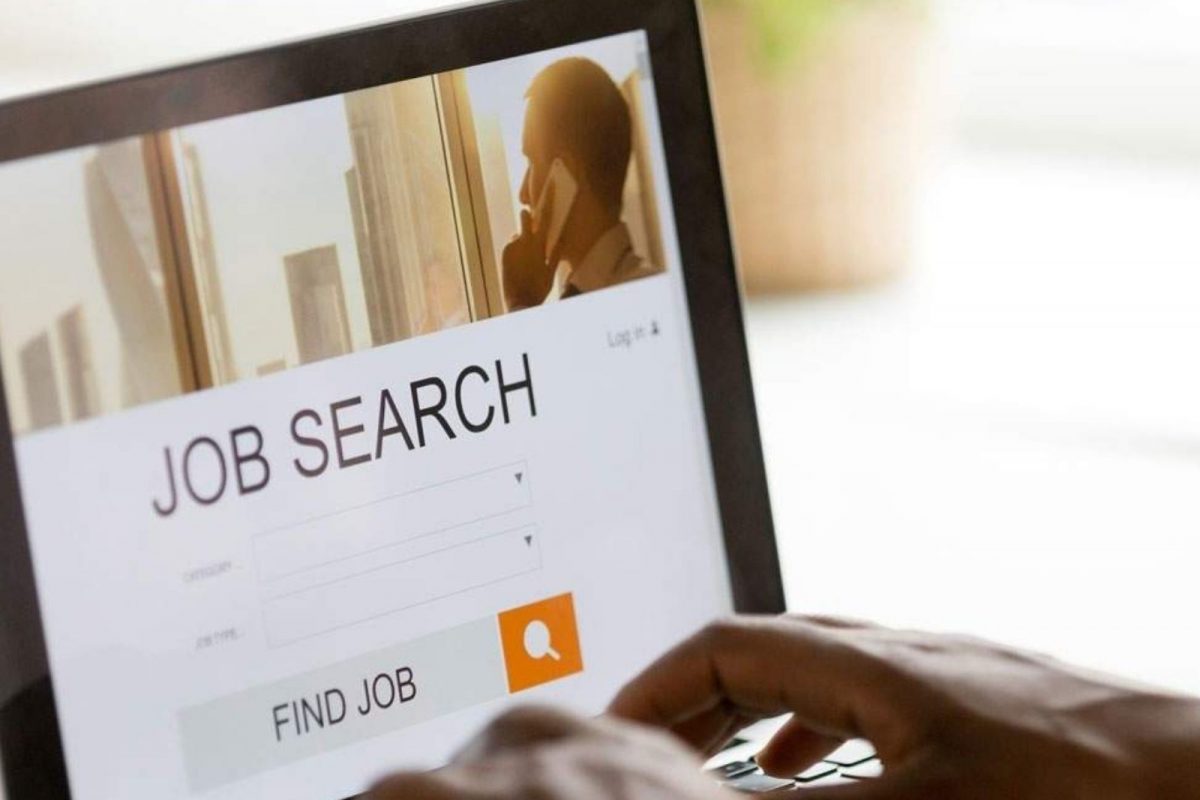 IT इंजिनिअर म्हणून सहज जॉब मिळवू शकाल.