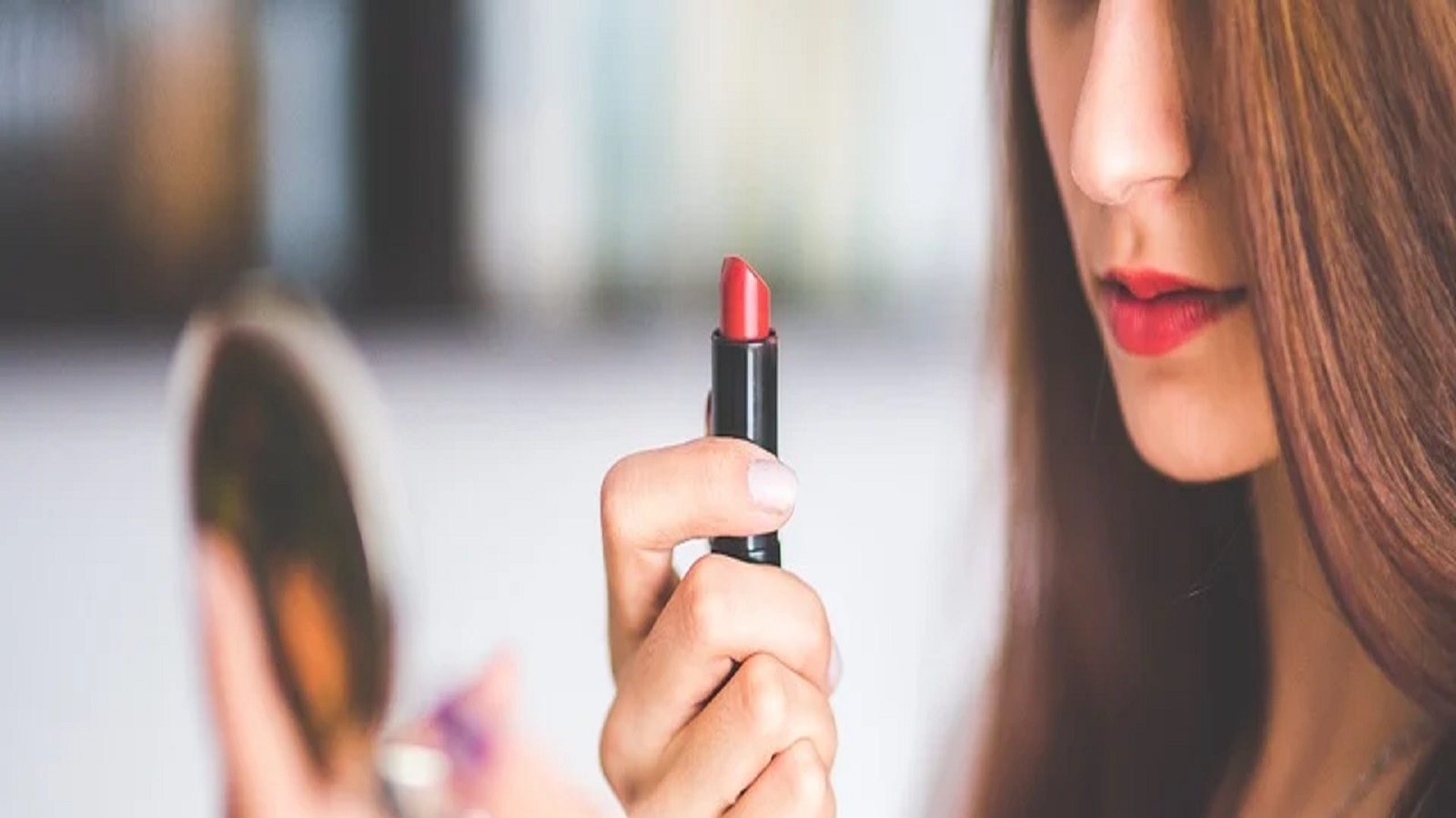 Expired lipstick is dangerous for your lips know how to check shelf life of your lipstick mhjb
