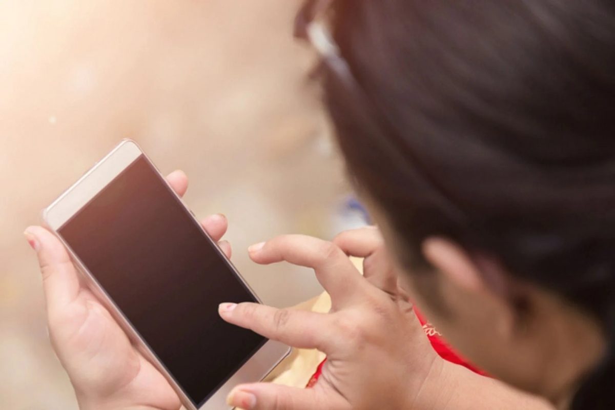 जुन्या Android फोनची विक्री करण्यापूर्वी या 10 गोष्टी विसरू नका, पूर्ण न केल्यास बसेल फटका