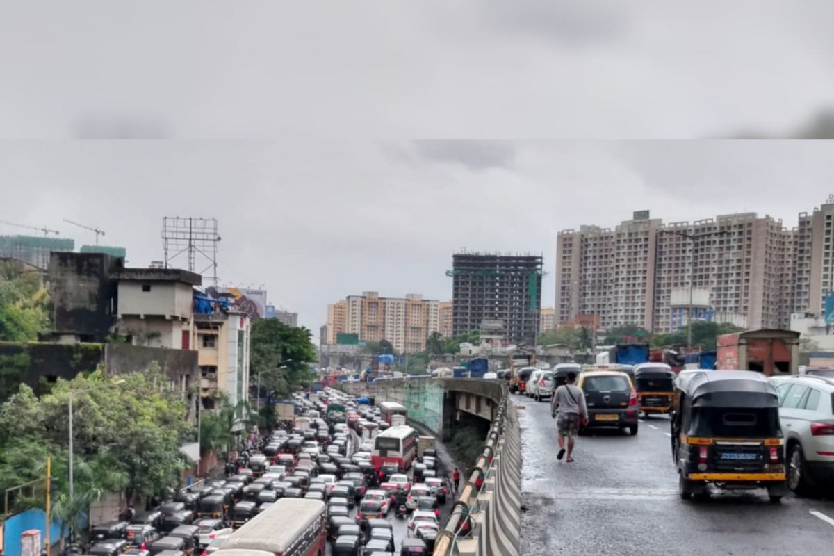 तुमचंही E-Challan कापलं गेलं आहे का? अशाप्रकारे माहित करून घ्या