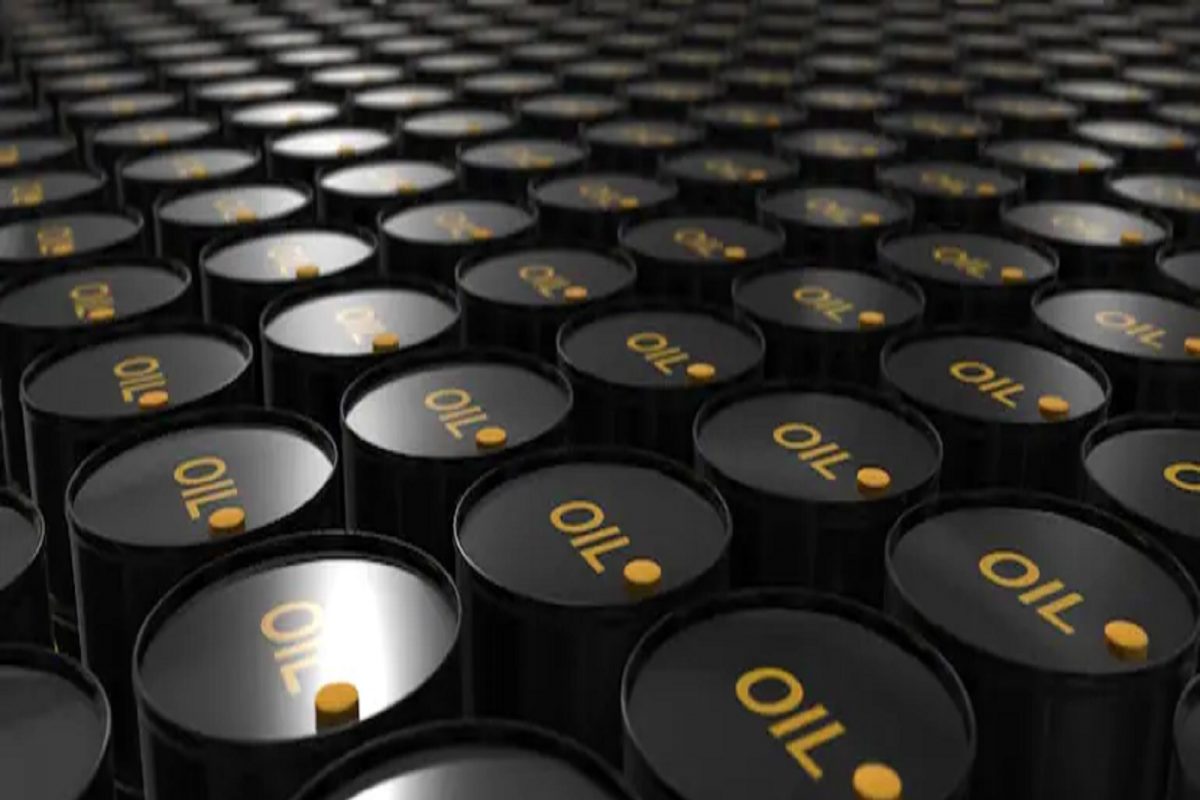 Russia-Ukraine War: मोदी सरकार सत्तेत आल्यानंतर पहिल्यांदाच कच्च्या तेलाच्या दराचा भडका, युद्धामुळे प्रतिबॅरलचा दर 100 डॉलर्सवर