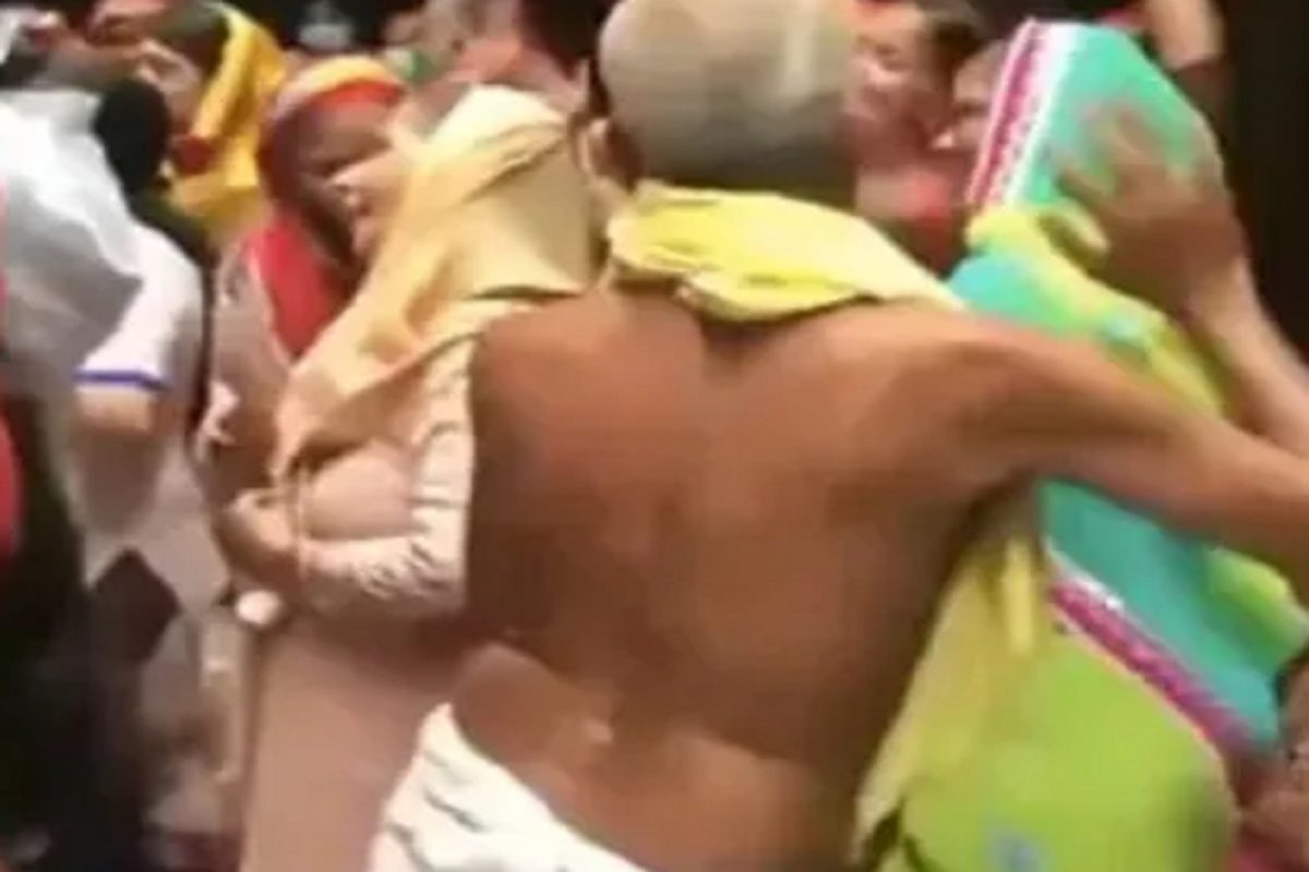 OMG! आजोबांनी तर नोरा फतेहीलाही टक्कर दिली; VIDEO मध्ये जबरदस्त ठुमके पाहून तोंडात घालाल बोटं