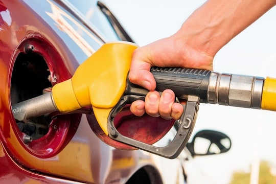 Diesel Price Hike: घाऊक डिझेलच्या दरात लिटरमागे 25 रुपयांची वाढ! महाराष्ट्रातील दर जाणून घ्या