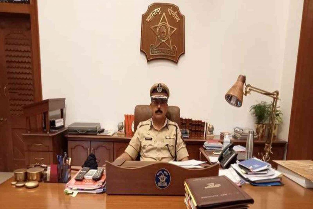 मोठी बातमी! शांत, संयमी आणि डॅशिंग, रजनीश सेठ महाराष्ट्राचे नवे पोलीस महासंचालक