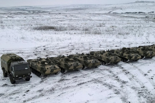 Russia-Ukraine crisis: युद्ध झाल्यास पेट्रोलच नाही तर अन्नही महागणार! भारतावर आर्थिक सावट