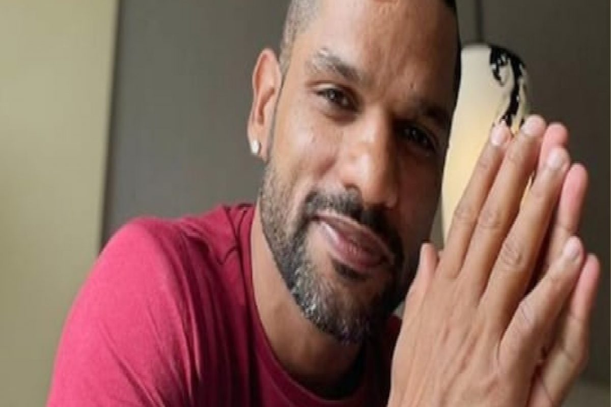 IND vs WI: कोरोना पॉझिटिव्ह झाल्यानंतर धवननं जोडले हात, Photo पाहून फॅन्स म्हणाले...