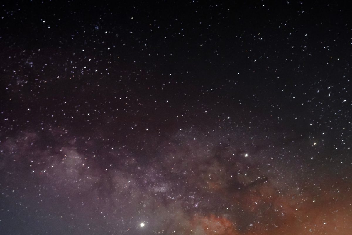 आता पूर्वीसारखे आकाशात तारे का दिसत नाही! काय आहे यामागचं कारण?