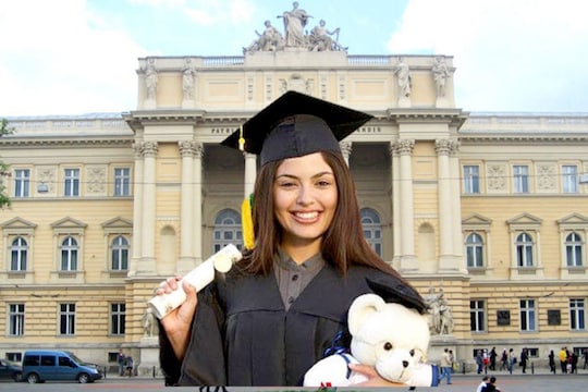 शिक्षणासाठी Ukraine देशाला पसंती का जाणून घ्या 