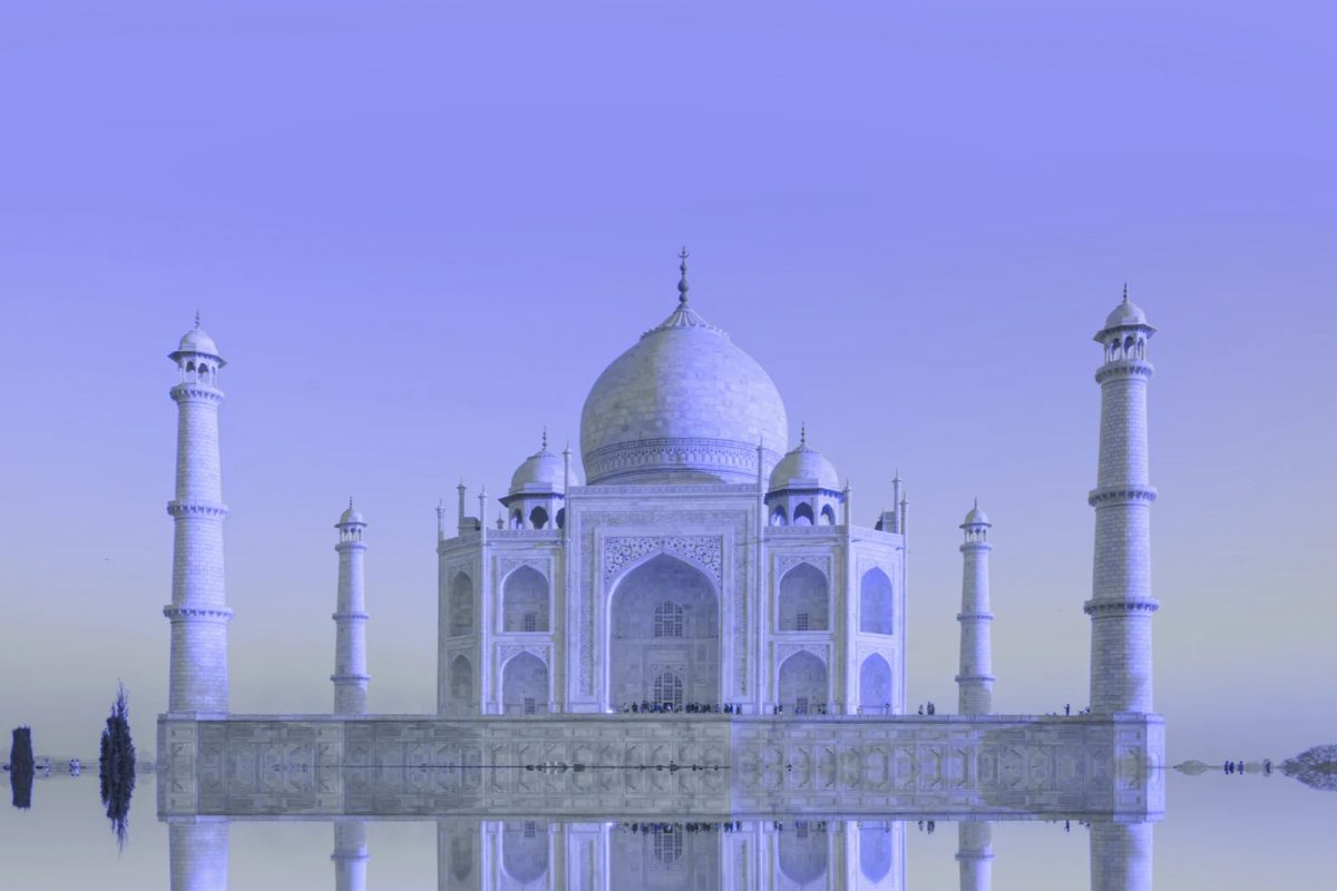शाहजहानने 'प्रेमाचं प्रतीक' ताजमहाल बांधणाऱ्या कारागिरांचे हात कापले होते? वाचा काय आहे सत्य