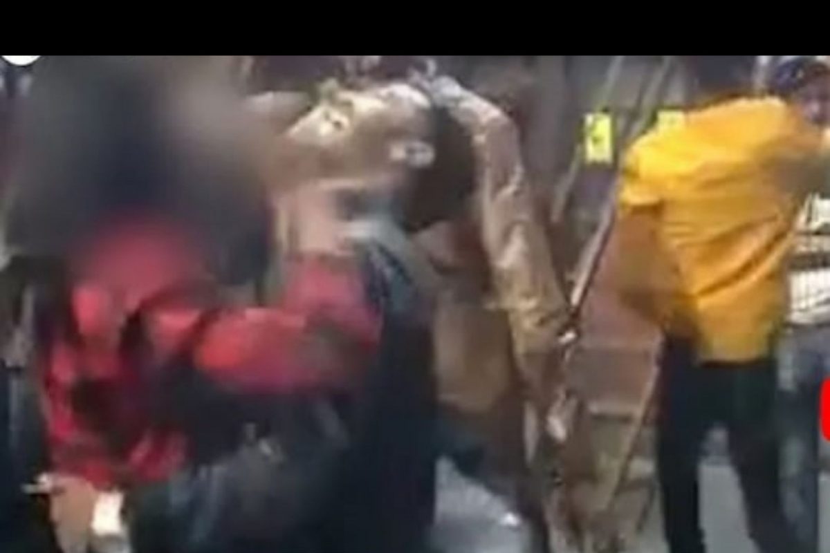 महिला डान्सरच्या चेहऱ्यावर पिस्तुल नेत तरुणाचं अश्लील नृत्य; Video समोर आल्यानंतर पोलिसांना जाग