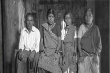 #HumanStory : एका गावाची ‘खरी’ गोष्ट! इथं फक्त ‘पाण्यासाठी’ होतात लग्न #HumanStory : एका गावाची ‘खरी’ गोष्ट! इथं फक्त ‘पाण्यासाठी’ होतात लग्न