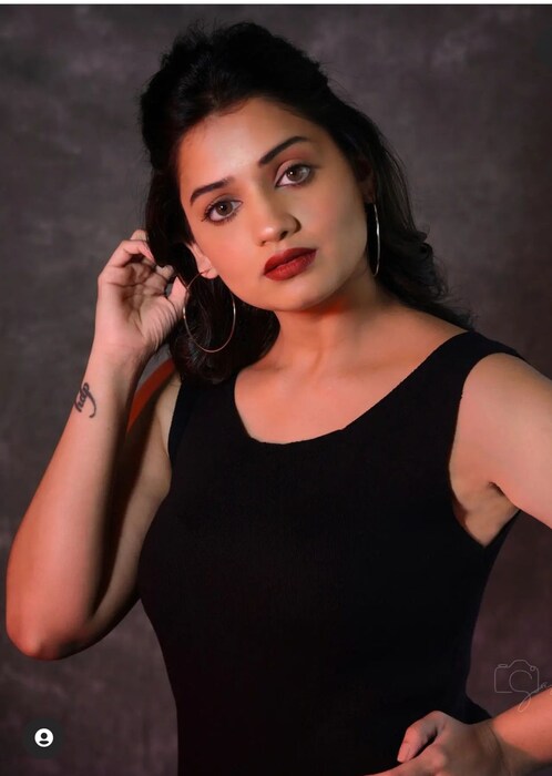 'फुलपाखरु' या मालिकेने तिला विशेष लोकप्रियता मिळवून दिली होती. या मालिकेनंतर तिच्या प्रसिद्धीत भर पडली होती.