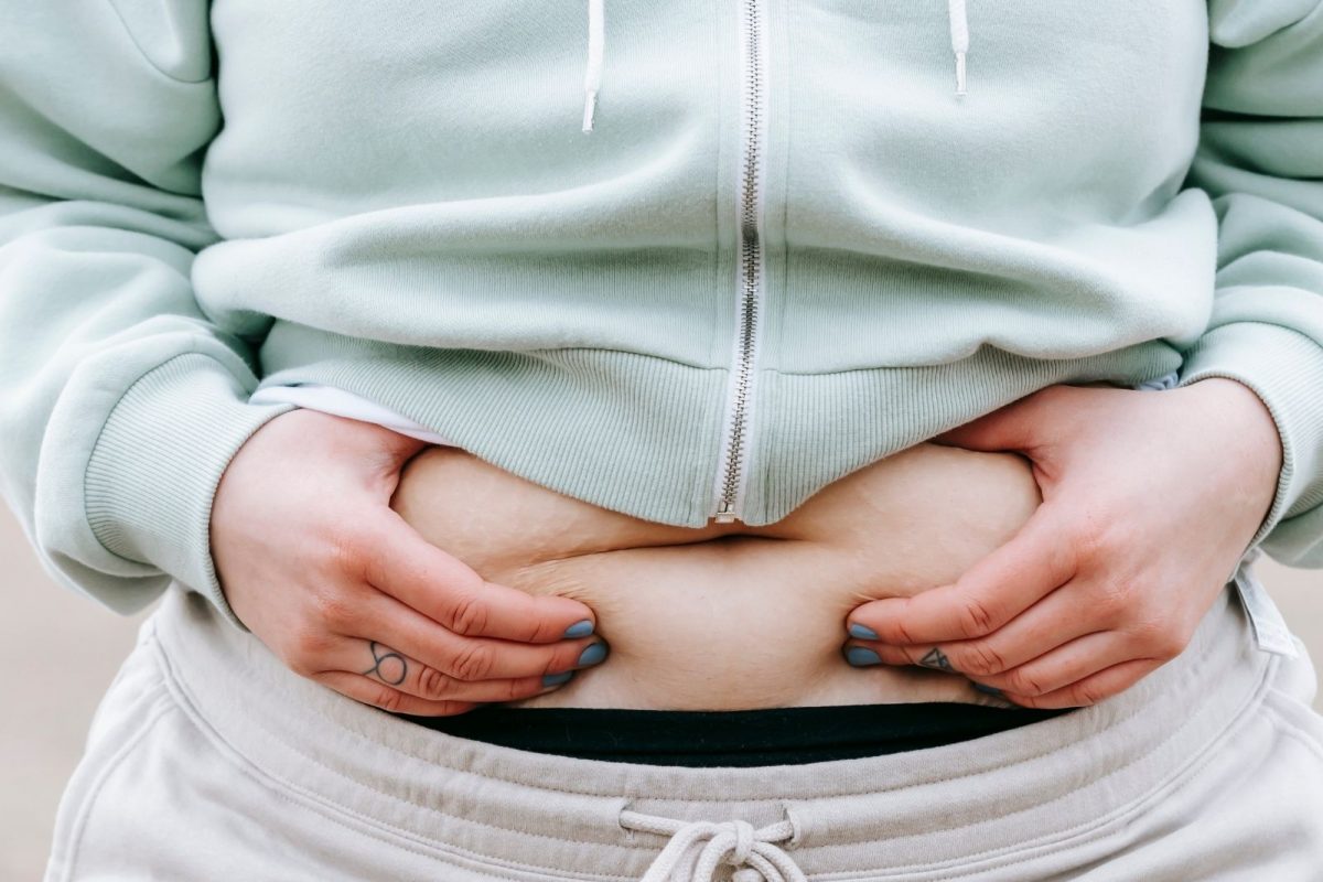 शरीरातील अतिरिक्त चरबीचा विचार करण्याच्या क्षमतेवरही होतो परिणाम - Study