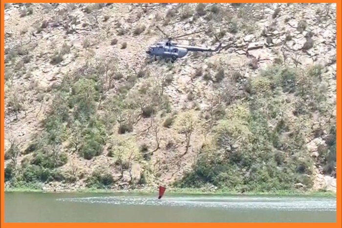 सरिस्का सीसीएफ आरएन मीना यांनी दिलेल्या माहितीनुसार, अकबरपूर रेंजमधील पृथ्वीपूर भागात 27 मार्च रोजी आग लागली होती. ती हळूहळू पसरत गेली. आगीवर नियंत्रण मिळवण्यासाठी सातत्याने प्रयत्न सुरू आहेत. आग विझवण्यासाठी हवाई दलाची दोन हेलिकॉप्टर कार्यरत आहेत. त्यांच्याशिवाय वनविभागाचे कर्मचारी आणि ग्रामस्थही आगीवर नियंत्रण मिळवण्याचा प्रयत्न करत आहेत. या कामात सुमारे 250 लोक सहभागी आहेत. ही आग 8 ते 10 किलोमीटर परिसरात पसरली आहे.
