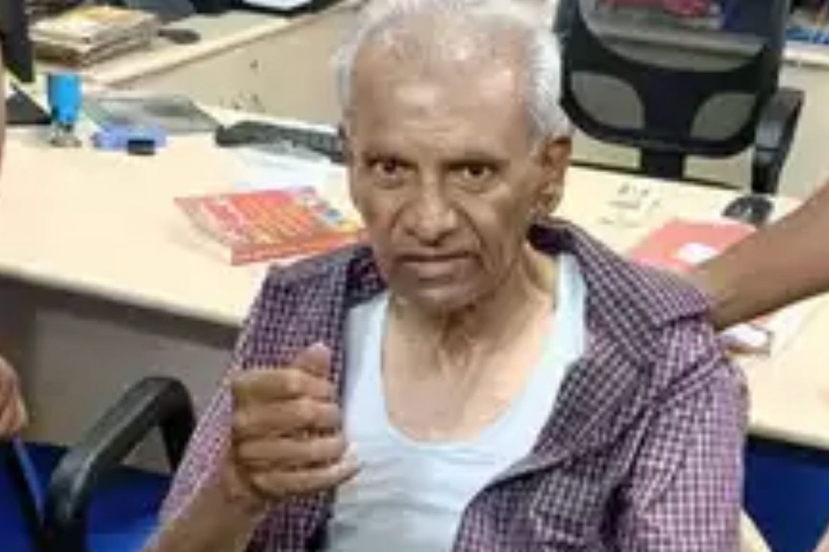 निष्काळजीपणाची हद्द! 84 वर्षीय वृद्धाला बँकेत कोंडून निघून गेले कर्मचारी, 18 तासांनंतर..