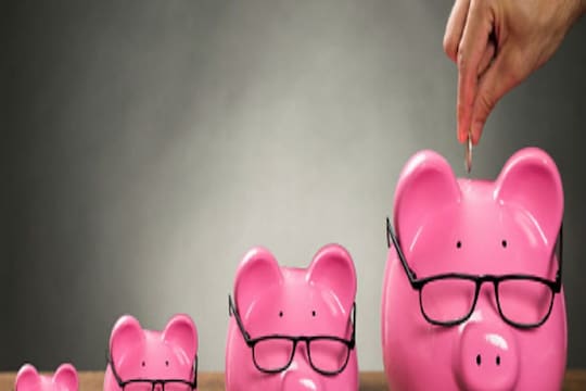 रिटायरमेंटनंतर दर महिना मिळेल 22000 रुपये पेन्शन, काय आहे सरकारी योजना