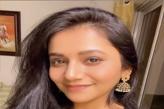 ही माझीच गोष्ट आहे एकही शब्द खोटा नाही.... अभिनेत्री जुई गडकरीने केला आजारपणाचा खुलासा