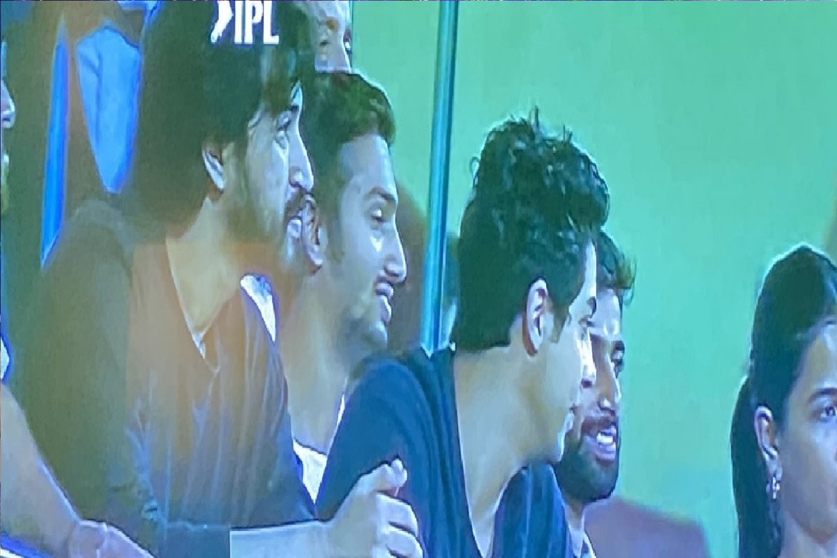 'IPL 2022'ध्ये झळकला 'KKR' चा मिस्ट्री बॉय, त्याच्या Smile ने केली सर्वांवर जादू...