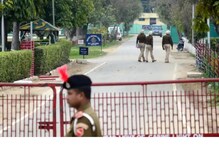 'या' गोष्टीचा होता राग; BSF जवानाचा कमांडिग ऑफिसरच्या गाडीवर गोळीबार; 5 मृत्यू