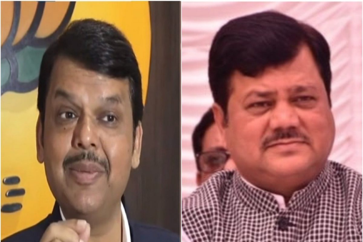 मुंबै बँक प्रकरणात Pravin Darekar यांच्याविरोधात गुन्हा दाखल Devendra Fadnavis यांनी केला गंभीर आरोप