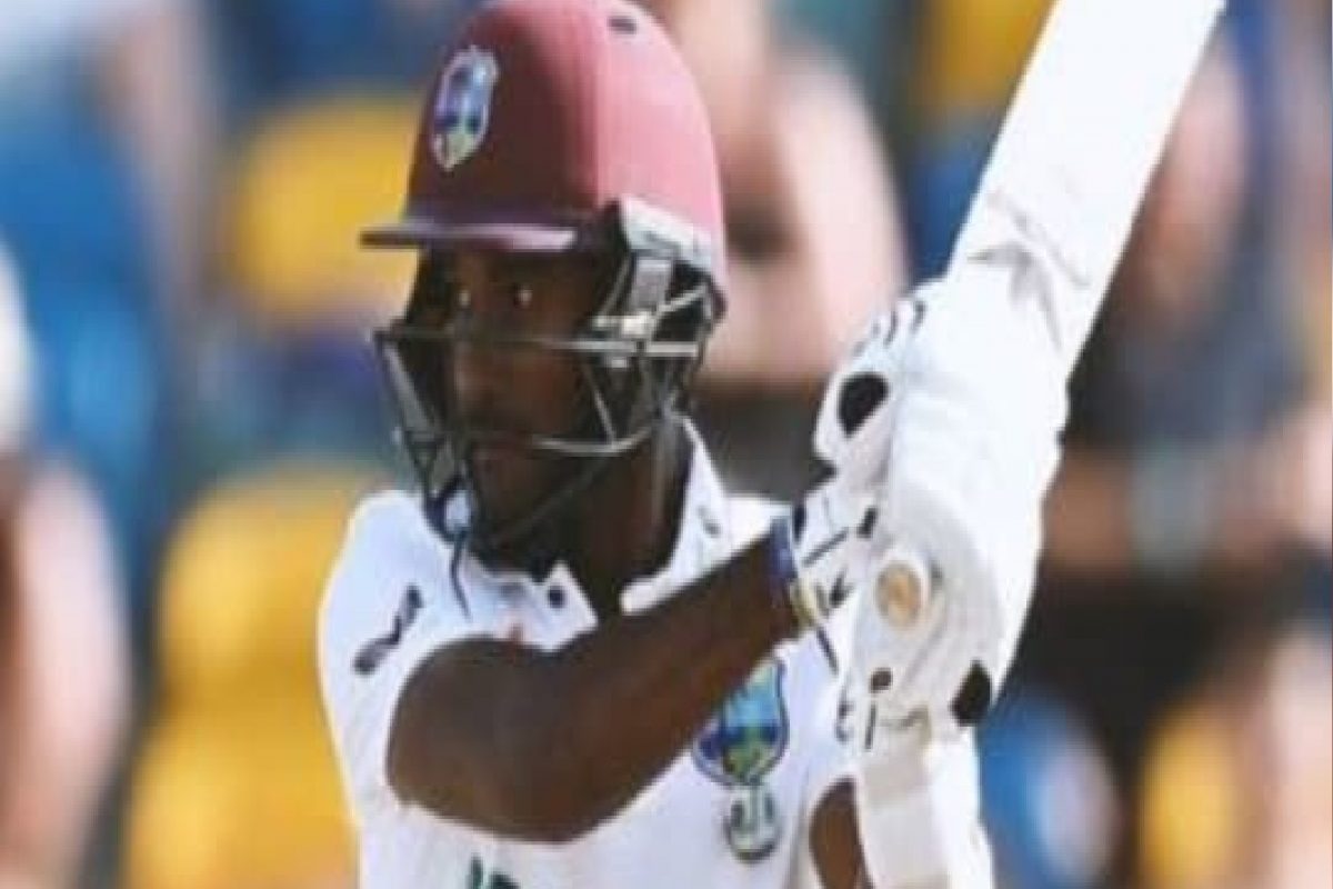 वेस्ट इंडिजच्या कॅप्टननं रचला इतिहास, लाराचा 18 वर्षांपूर्वीचा मोडला रेकॉर्ड