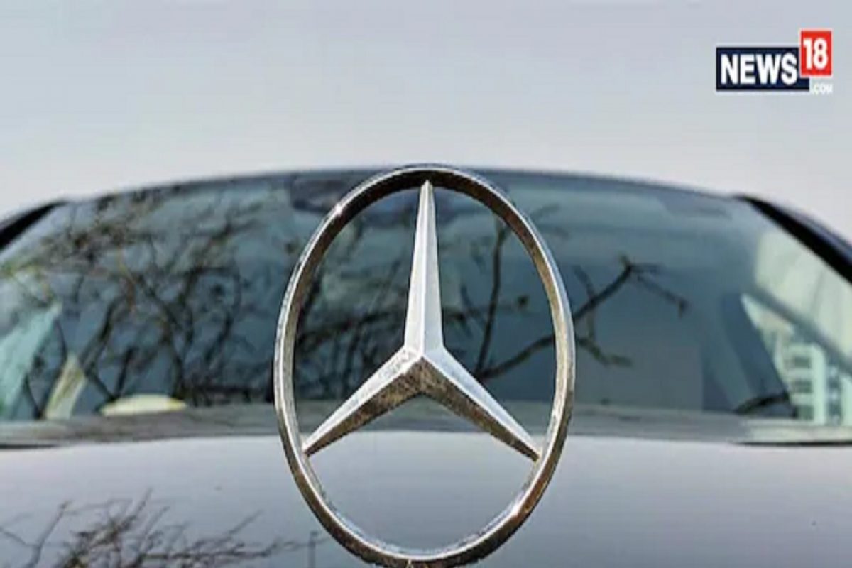 मर्सिडीजने जगभरातून त्यांच्या जवळपास 10 लाख गाड्या परत मागवल्या, काय आहे कारण?