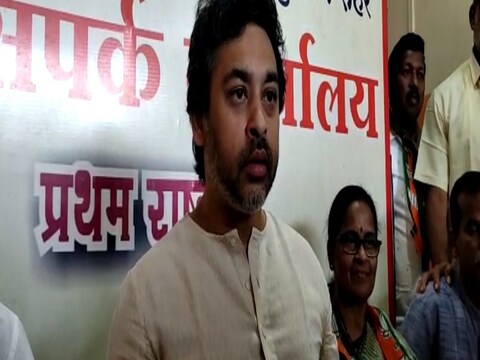 गुन्हा दाखल होताच निलेश राणेंचा प्रहार, 'मविआ' सरकारला विचारला रोखठोक सवाल