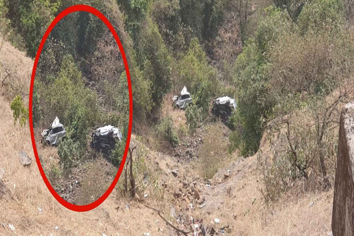 कोल्हापूर-रत्नागिरी मार्गावर भीषण अपघात, कार थेट दरीत कोसळली