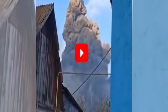 रशियाचा युक्रेनवर व्हॅक्यूम बॉम्ब हल्ला? विध्वंसाचा भयंकर VIDEO आला समोर