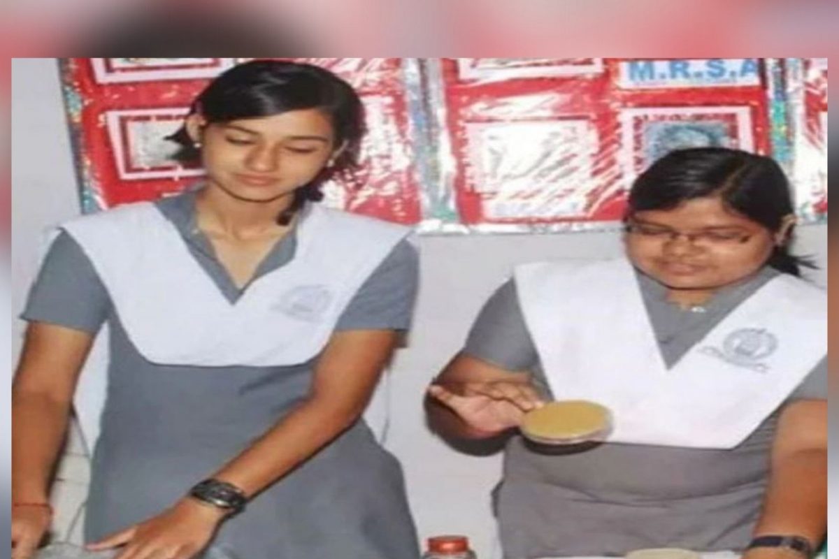 चॅलेंज!ओळखा पाहू फोटोतील 'स्कुल गर्ल'ला, आज आहे बॉलिवूडमधील फिटनेस फ्रिक अभिनेत्री