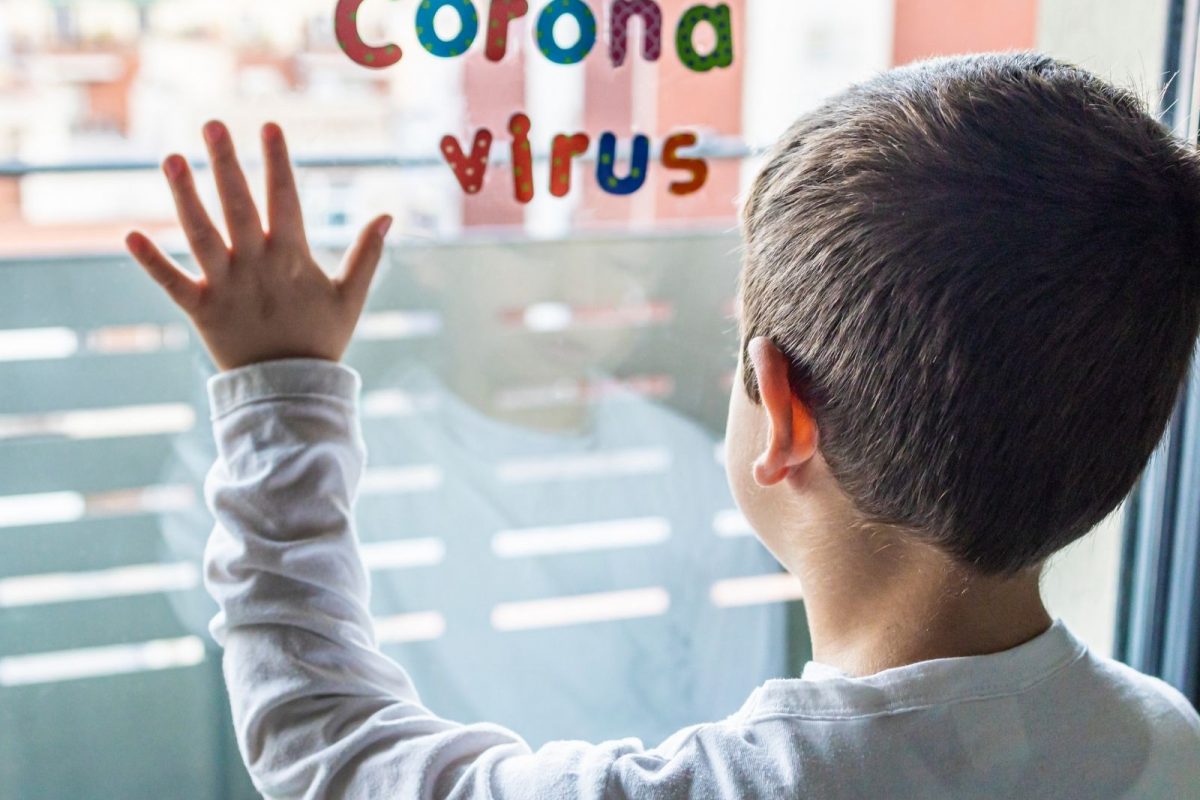 Corona: ओमिक्रॉनच्या सर्व प्रकारांमुळे जग दहशतीत! भारतात येणार कोरोनाची चौथी लाट? तज्ज्ञांनी दिली ही उत्तरं