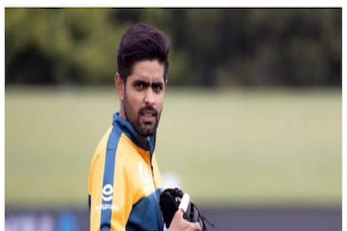 'बापाला पाठवा, तुमची लायकी नाही' पाकिस्तानच्या पराभवानंतर फॅन्स संतापले!