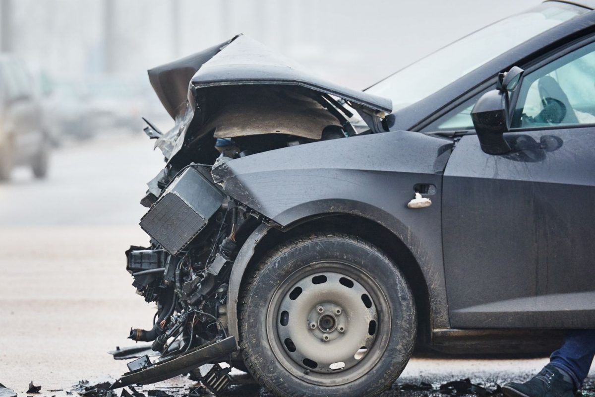 तुमच्या गाडीला धडक मारणाऱ्या गाडीबद्दल माहिती कशी मिळवायची? वाचा सविस्तर