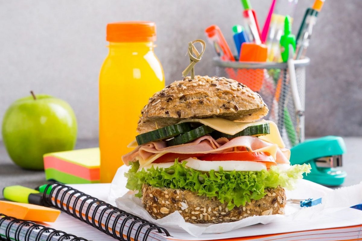 खाण्या-पिण्याकडे द्या लक्ष