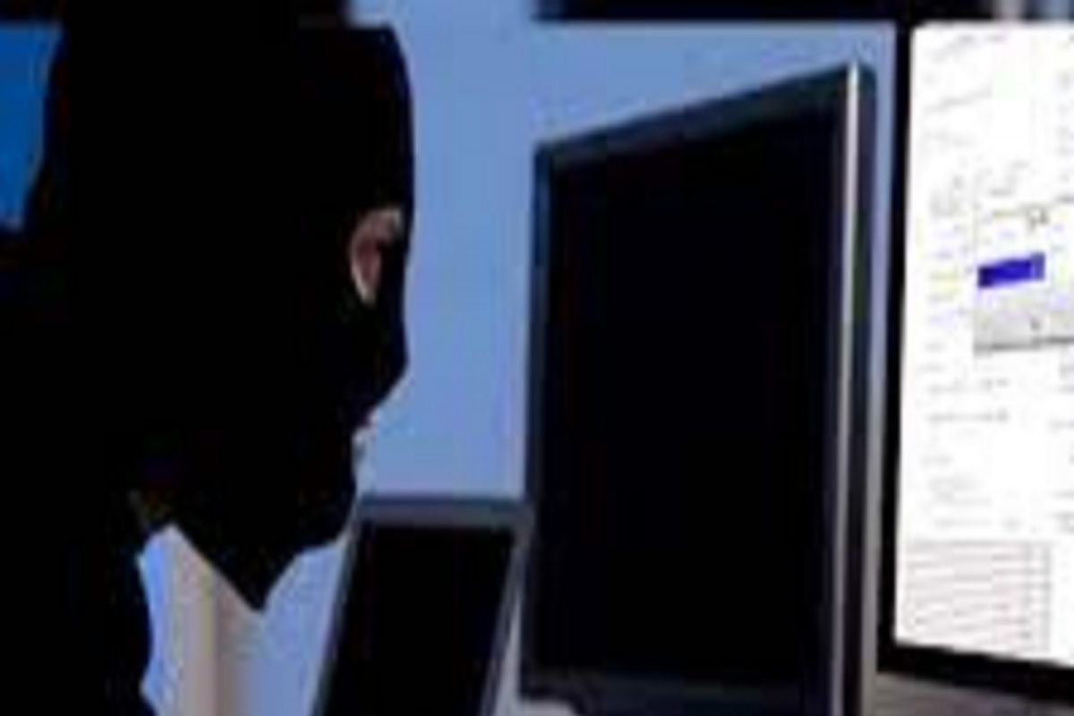 Cyber Fraud Alert: ऑनलाईन फसवणूक टाळण्यासाठी 'या' गोष्टी टाळा, अन्यथा काही क्षणात होईल अकाऊंट रिकामं