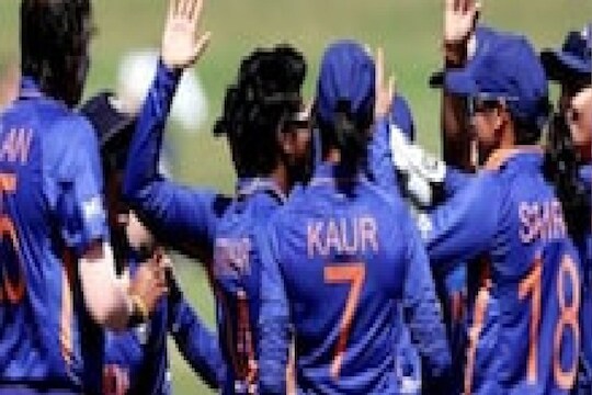 IND vs NZ : 8 ओव्हर्समध्ये पलटली बाजी, न्यूझीलंड विरूद्ध टीम इंडियाचं जोरदार कमबॅक!