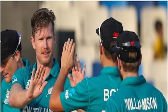 IPL 2022 : आयपीएल स्पर्धेतील नव्या नियमांवर न्यूझीलंडच्या ऑलराऊंडरची टीका