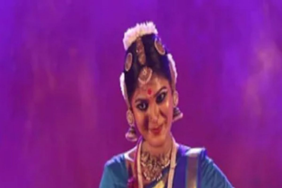 आधी मौलवींनी बाहेर काढलं अन् आता मंदिरातही रोखलं; मुस्लीम भरतनाट्यम नृत्यांगणेची व्यथा