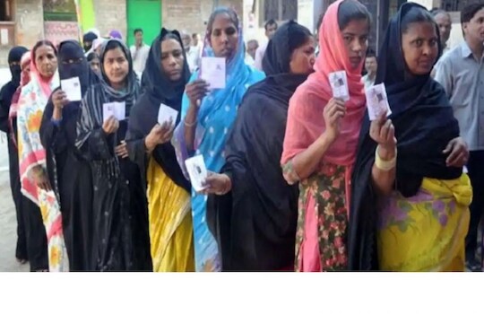 UP Election 2022: कोण म्हणतं BJP ला मुस्लिमांची मतं मिळत नाहीत? जाणून घ्या मुस्लीमबहुल भागातील स्थिती