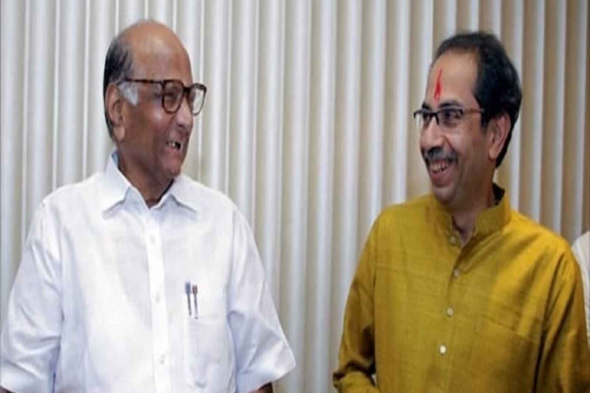 भाजपला रोखण्यासाठी कोल्हापूर पोटनिवडणुकीतला फॉर्म्युला यशस्वी झाल्याने आगामी निवडणुका सुद्धा एकत्रित लढण्याची तयारी महाविकास आघाडी करत आहे.