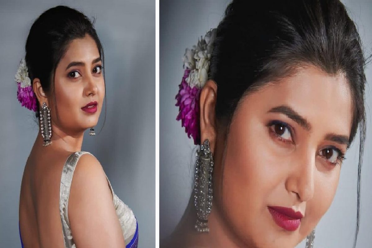 'तोंडावर पडशील...' प्राजक्ता माळीचा योगा पाहून चाहत्याने केली अशी काही कमेंट