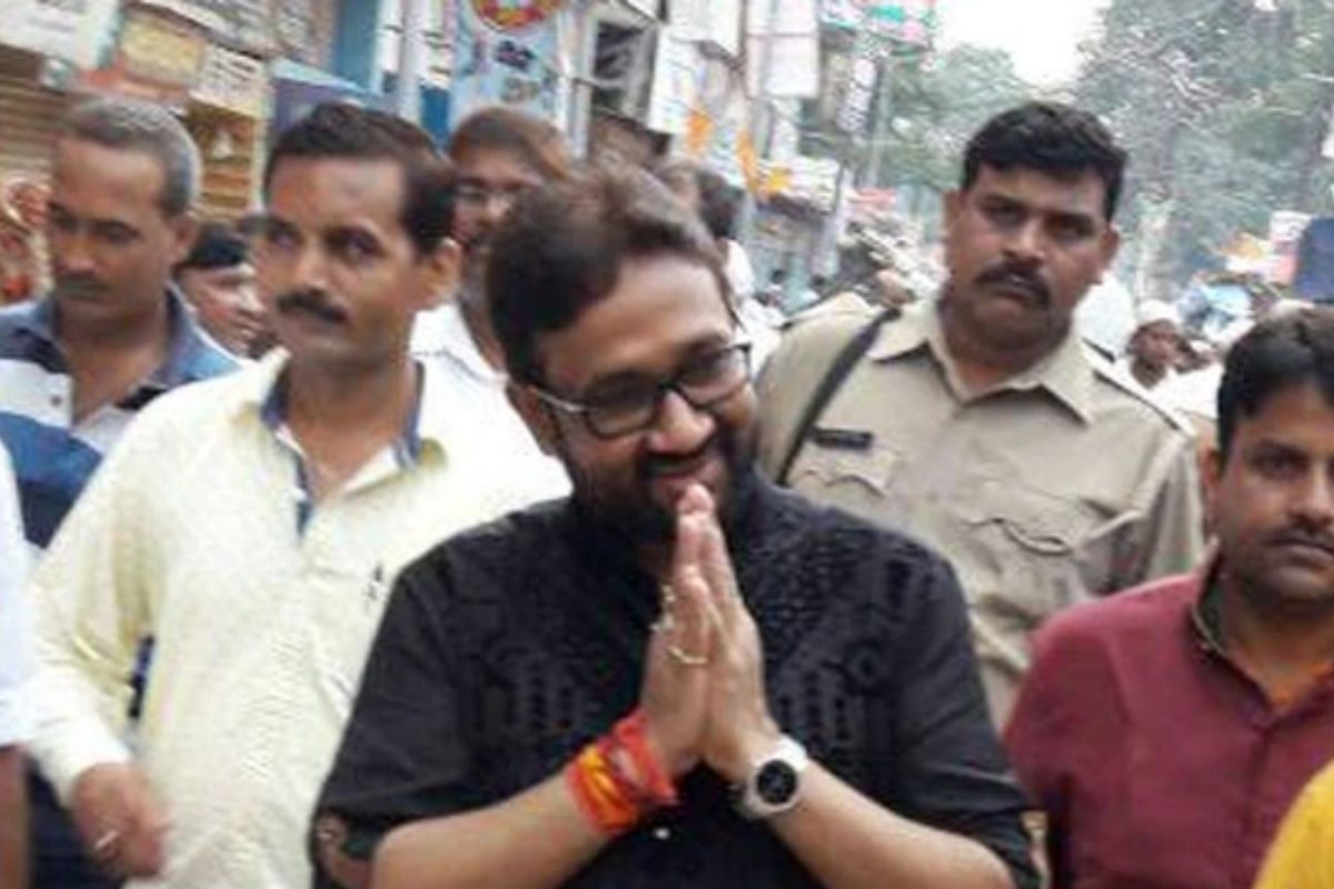 UP Election Result 2022: BJP च्या वादळात एकाच BSP नेत्यानं राखला गड, कोण आहे जनतेचा हा 'रॉबिनहूड'