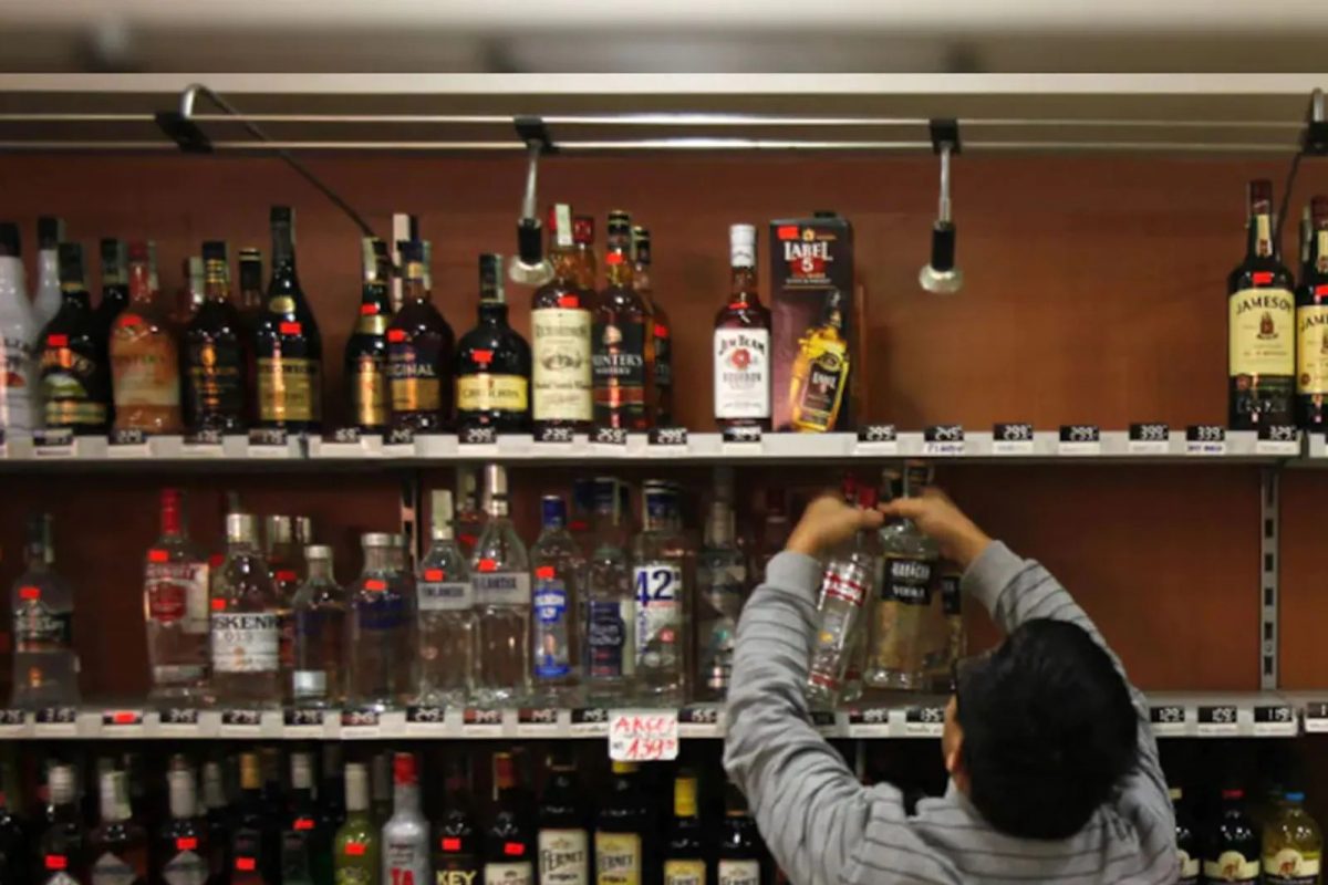 वाइन शॉप