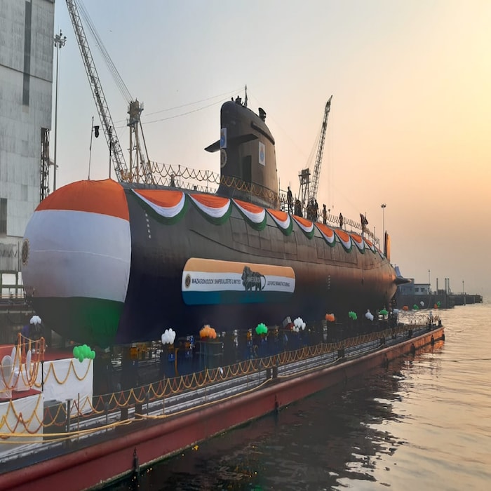 ही पाणबुडी 50 दिवस पाण्यात राहू शकते. तिचं अंतर्गत तंत्रज्ञान फ्रेंच आणि स्पॅनिश कंपनीकडून विकत घेतले आहे.